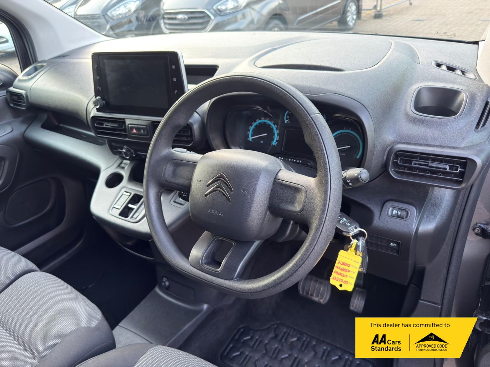 2023 Citroen e-Berlingo 800 50kWh Enterprise Edition M Panel Van 5dr Electric Auto SWB (7.4kW Charger) (136 ps) - Thumbnail 48