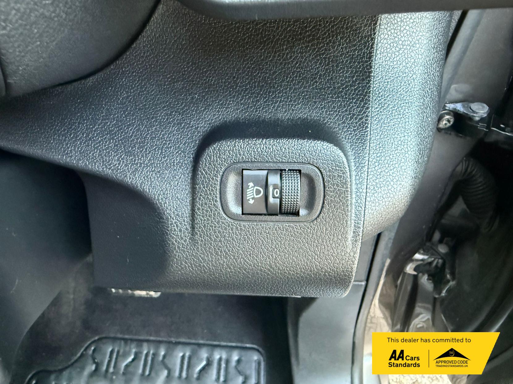 2023 Citroen e-Berlingo 800 50kWh Enterprise Edition M Panel Van 5dr Electric Auto SWB (7.4kW Charger) (136 ps) - Thumbnail 51