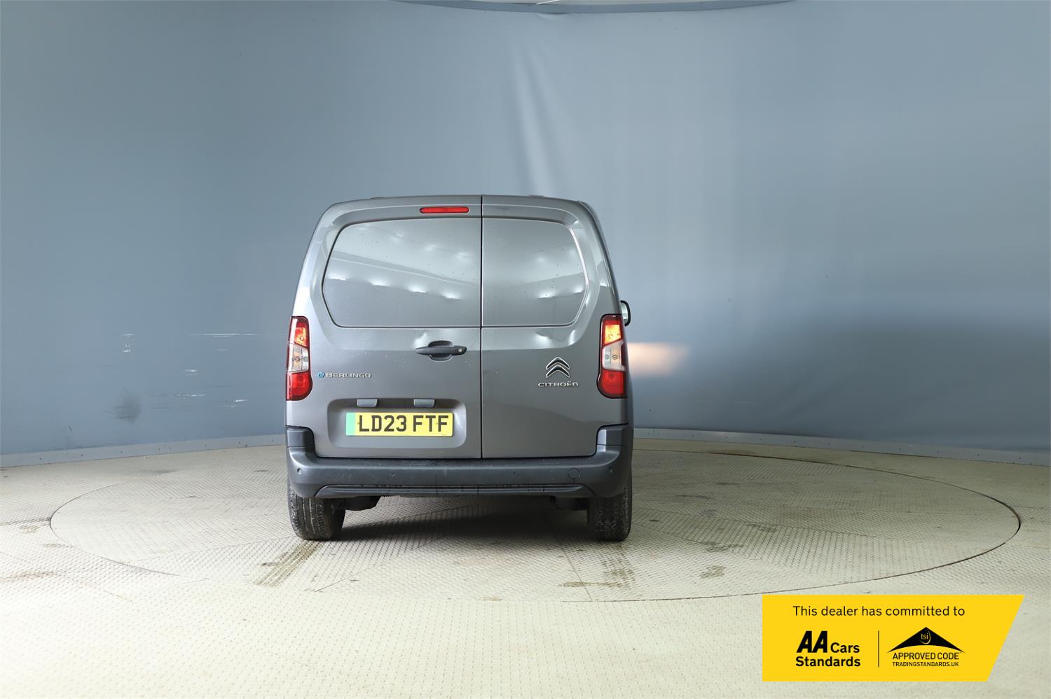 2023 Citroen e-Berlingo 800 50kWh Enterprise Edition M Panel Van 5dr Electric Auto SWB (7.4kW Charger) (136 ps) - Thumbnail 8