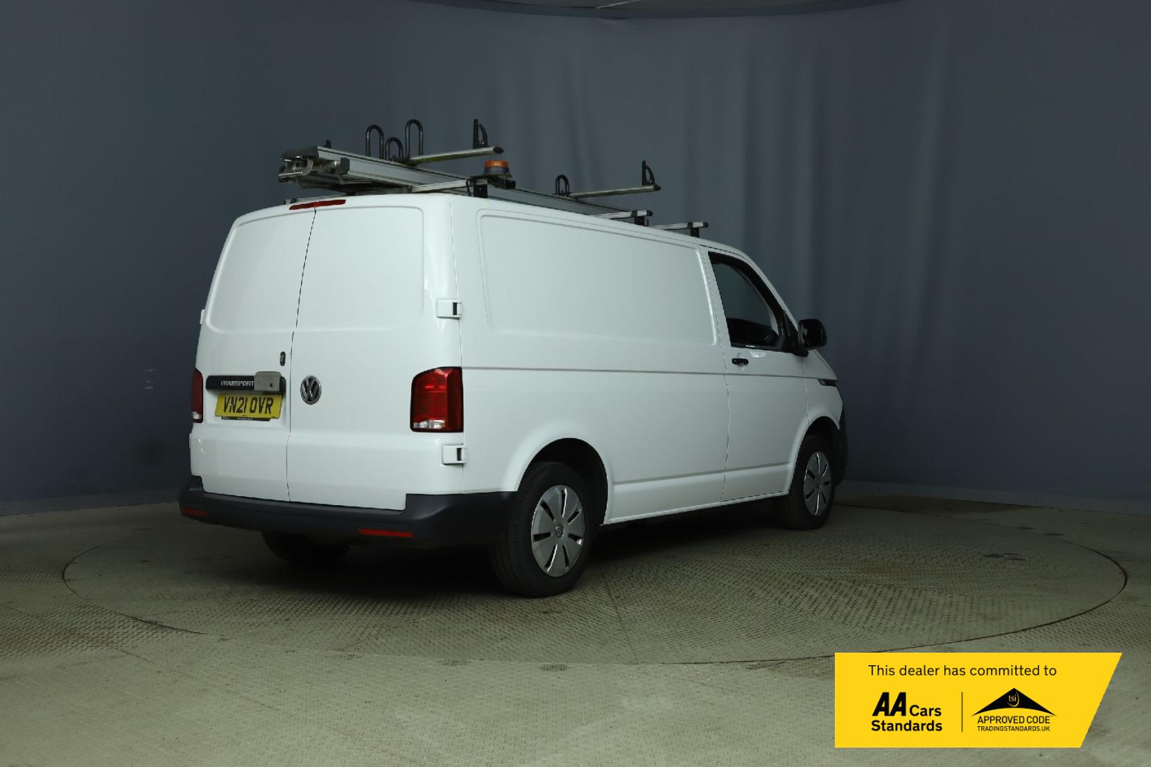 Volkswagen Transporter 2.0 TDI T28 Startline Panel Van 5dr Diesel Manual FWD LWB High Roof Euro 6 (s/s) (90 ps)