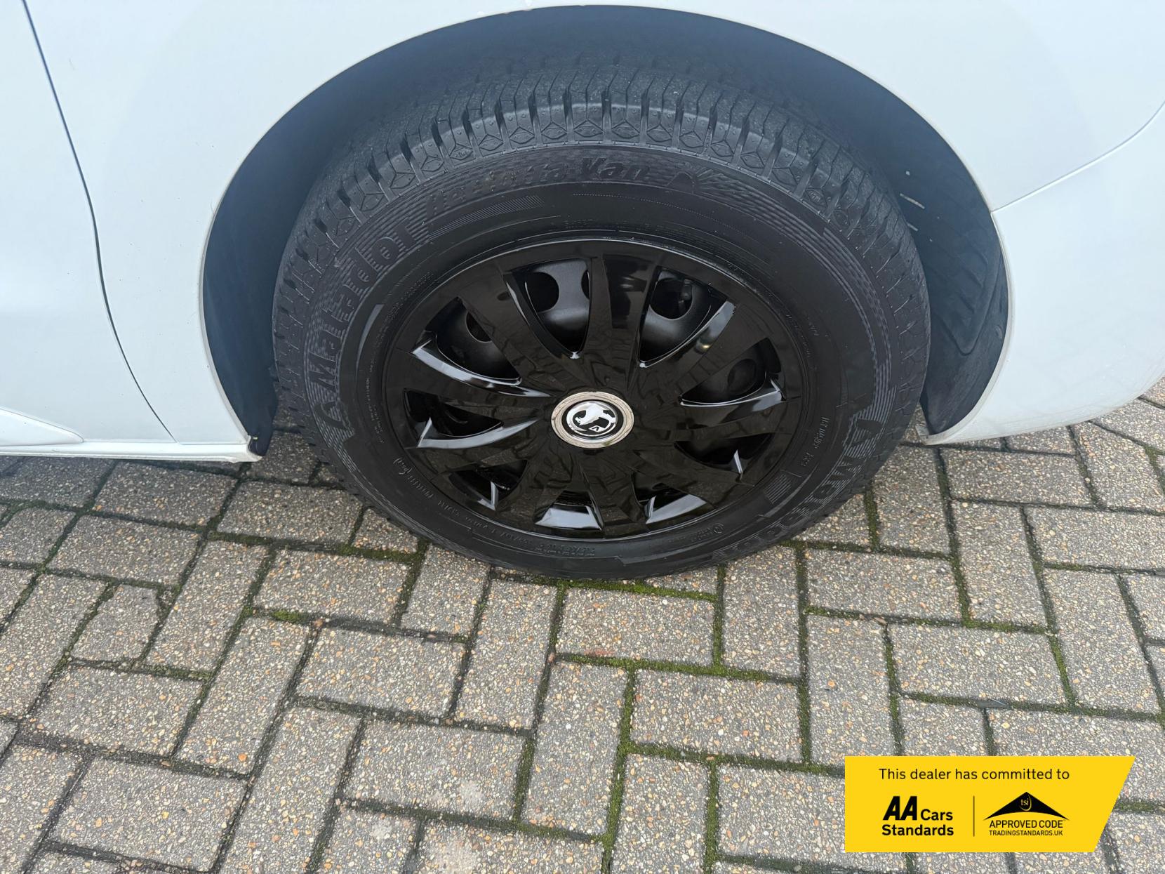 Vauxhall Vivaro 1.5 Turbo D 2900 Sportive Panel Van 5dr Diesel Manual L2 H1 Euro 6 (s/s) (100 ps)