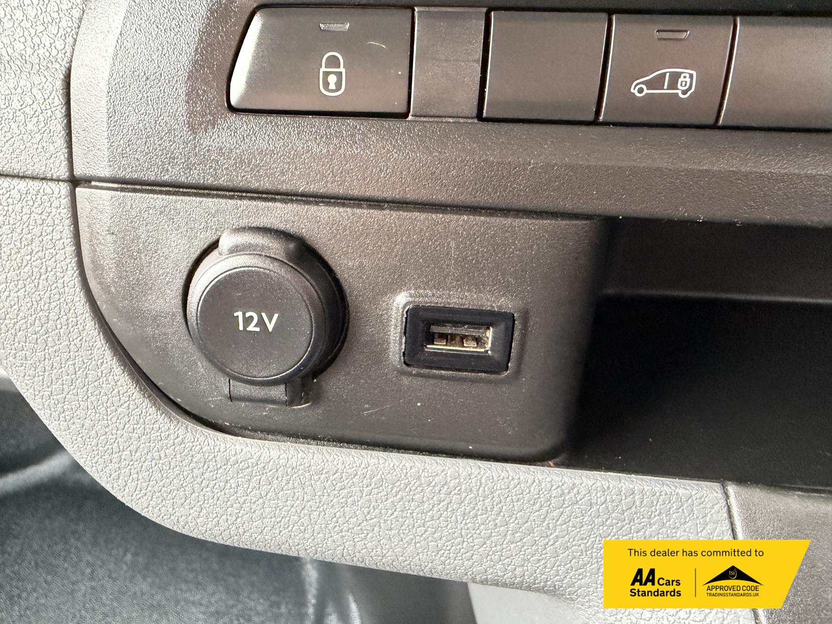 Vauxhall Vivaro 1.5 Turbo D 2900 Sportive Panel Van 5dr Diesel Manual L2 H1 Euro 6 (s/s) (100 ps)