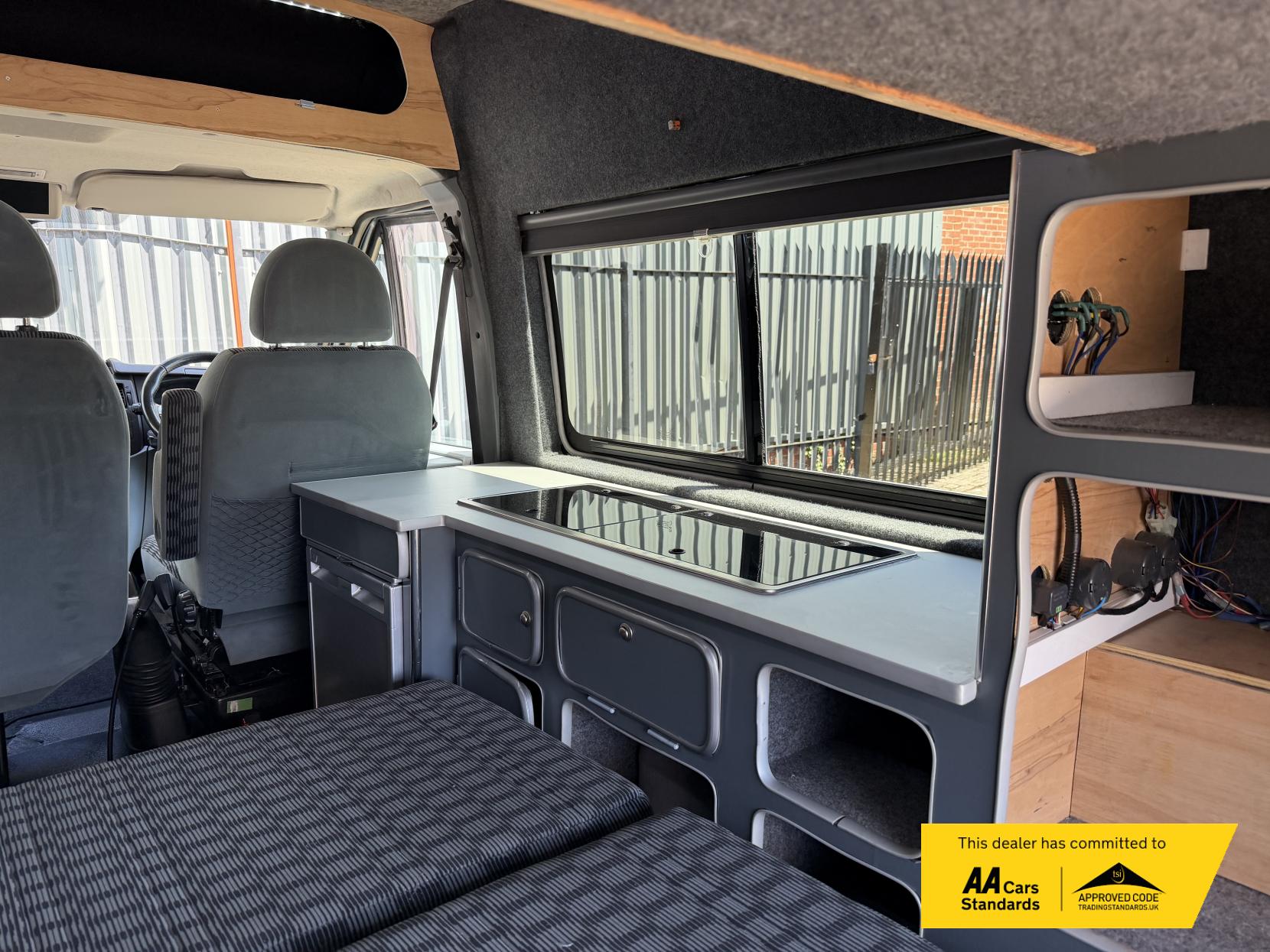 2011 Ford Transit 2.2 TDCi 280 Limited Panel Van 5dr Diesel Manual FWD L2 H2 (113 bhp) - Thumbnail 19