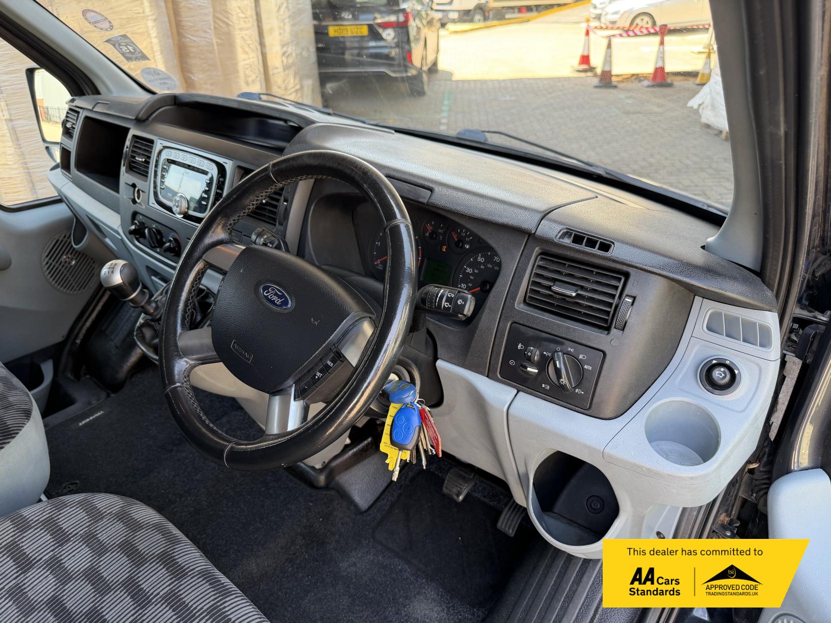 2011 Ford Transit 2.2 TDCi 280 Limited Panel Van 5dr Diesel Manual FWD L2 H2 (113 bhp) - Thumbnail 58