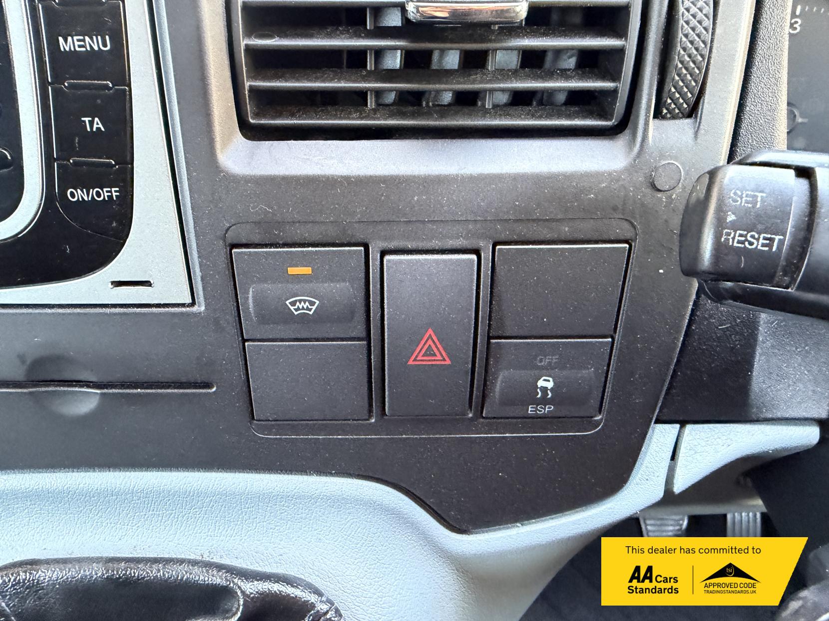 2011 Ford Transit 2.2 TDCi 280 Limited Panel Van 5dr Diesel Manual FWD L2 H2 (113 bhp) - Thumbnail 43