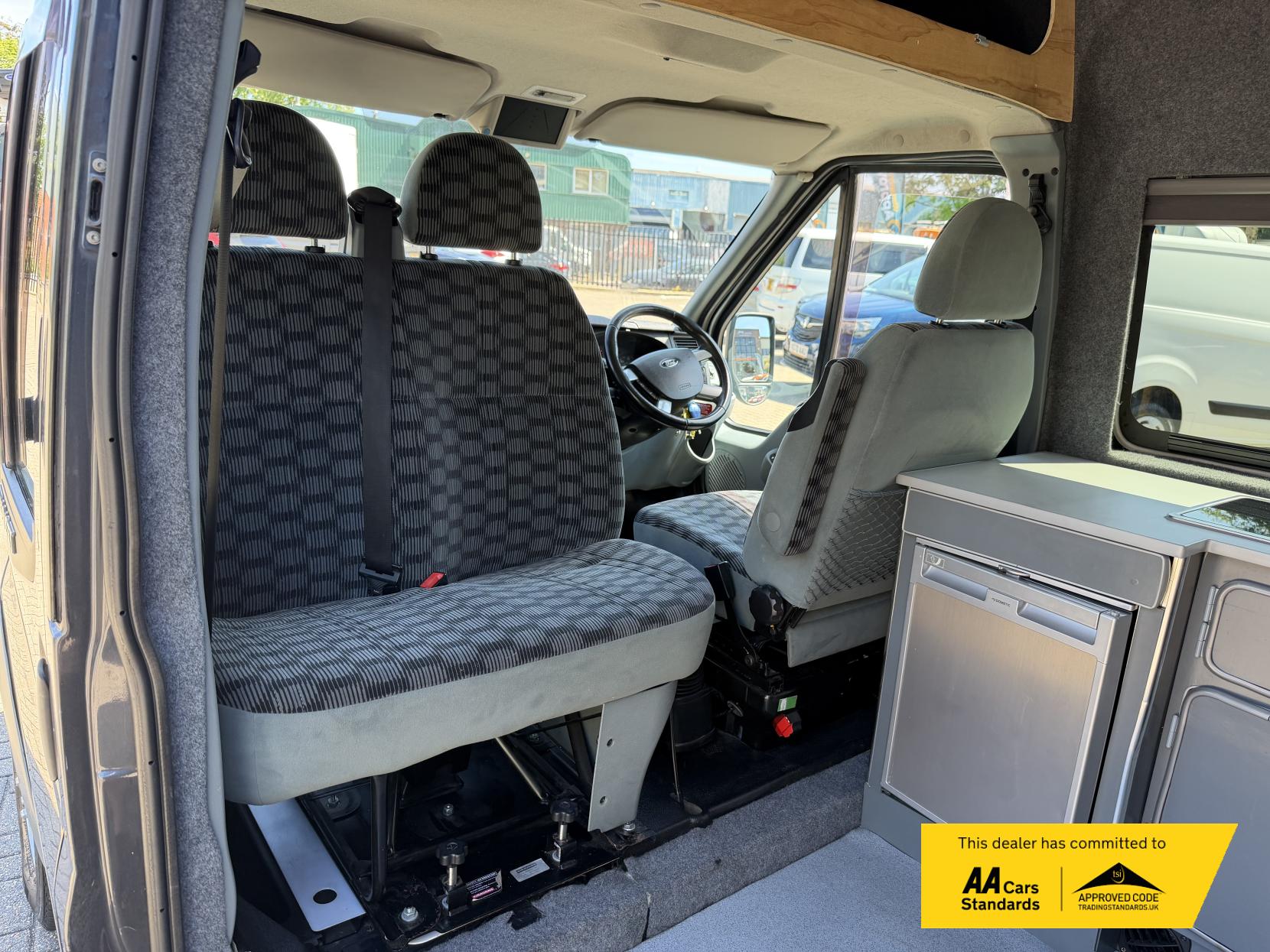 2011 Ford Transit 2.2 TDCi 280 Limited Panel Van 5dr Diesel Manual FWD L2 H2 (113 bhp) - Thumbnail 13