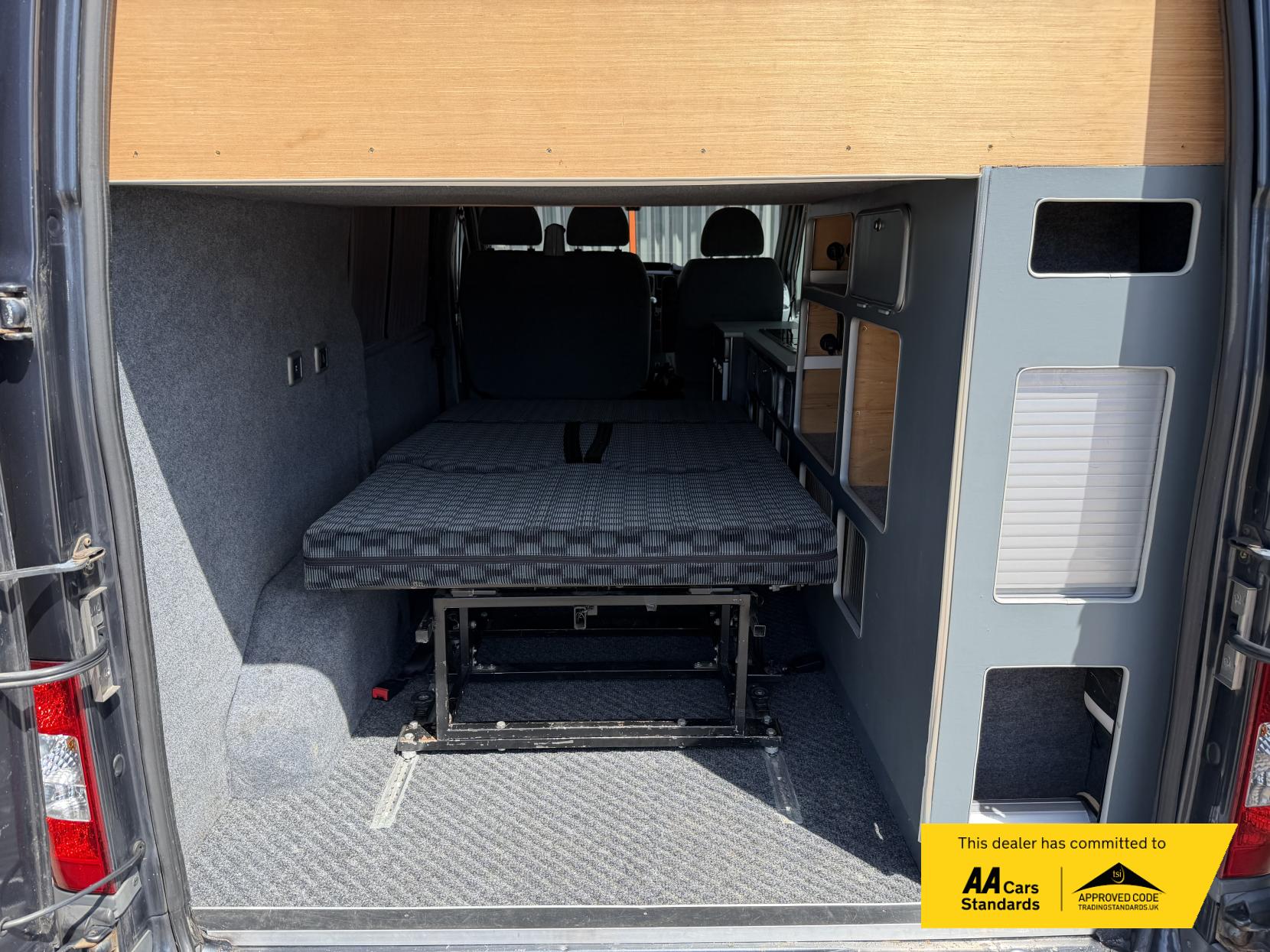 2011 Ford Transit 2.2 TDCi 280 Limited Panel Van 5dr Diesel Manual FWD L2 H2 (113 bhp) - Thumbnail 32